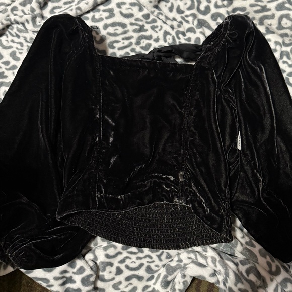 NWT Free People Velvet Marie Pouf Black Crop Top Open Back Balloon Sleeve - Picture 5 of 7